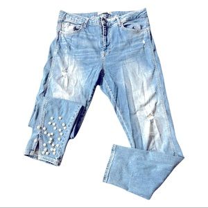 Zara pearl ankle, distressed looking jeans